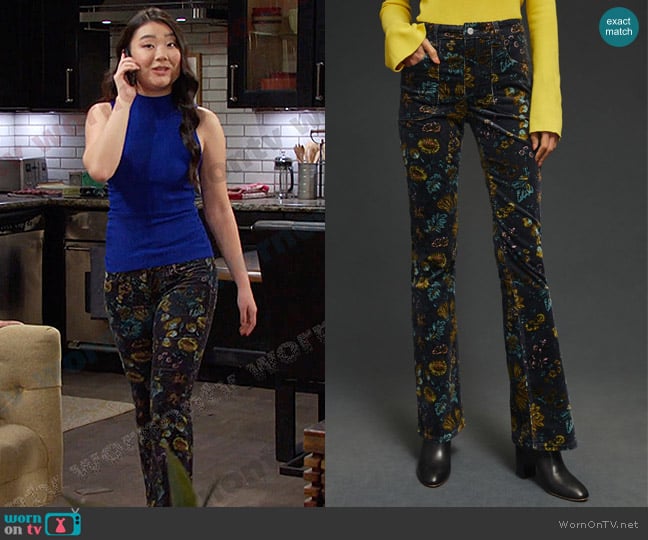 Pilcro The Icon Flare Low-Rise Jeans in Black Motif worn by Wendy Shin (Victoria Grace) on Days of our Lives