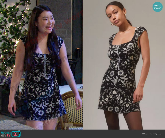 Urban Outfitters Juliette Seamed Floral Mini Dress worn by Wendy Shin (Victoria Grace) on Days of our Lives