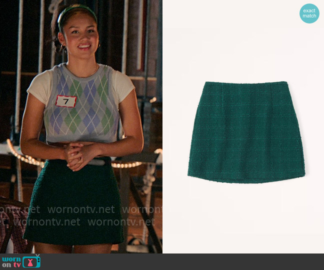 Abercrombie & Fitch Tweed Mini Skirt worn by Gina (Sofia Wylie) on High School Musical The Musical The Series