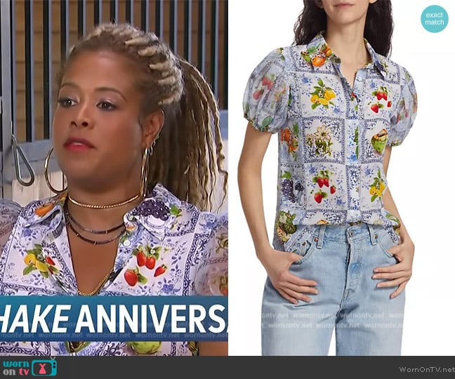 Alice + Olivia Willa Silk Shirt worn by Kelis on Access Hollywood