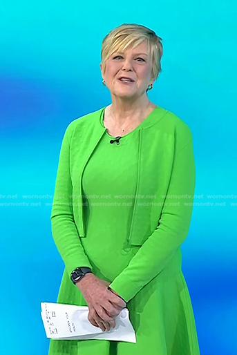 Anne Thompson’s green dress and jacket on Today