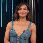 Courtney Lopez’s denim top on E! News