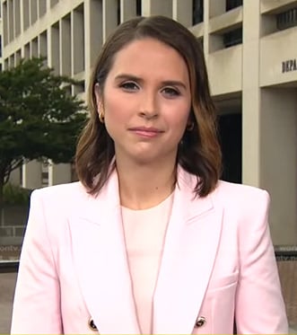 Elizabeth’s pink double breasted blazer on Good Morning America