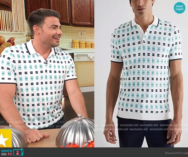 Express Rectangle Printed Cotton-Blend Sweater Polo worn by Jonathan Bennett on Access Hollywood