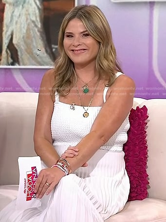 Jenna’s white textured pleated dress on Today