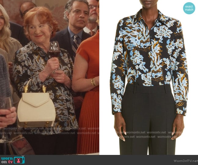 Lafayette 148 Scottie Floral Frost Toile Crepe Blouse worn by Elaine Bromka (Elaine Bromka) on And Just Like That