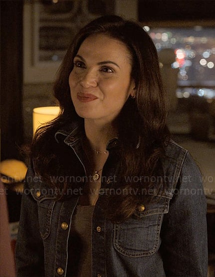 Lisa’s denim jacket on The Lincoln Lawyer