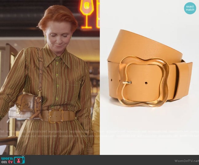 Lizzie Fortunato Florence Belt in Amber worn by Miranda Hobbs (Cynthia Nixon) on And Just Like That