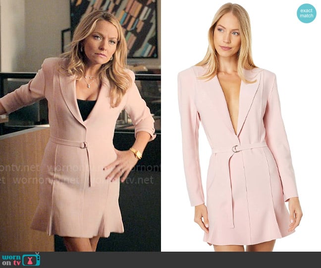 Norma Kamali Single Breasted Fishtail Mini Dress in Blush worn by Lorna Crane (Becki Newton) on The Lincoln Lawyer