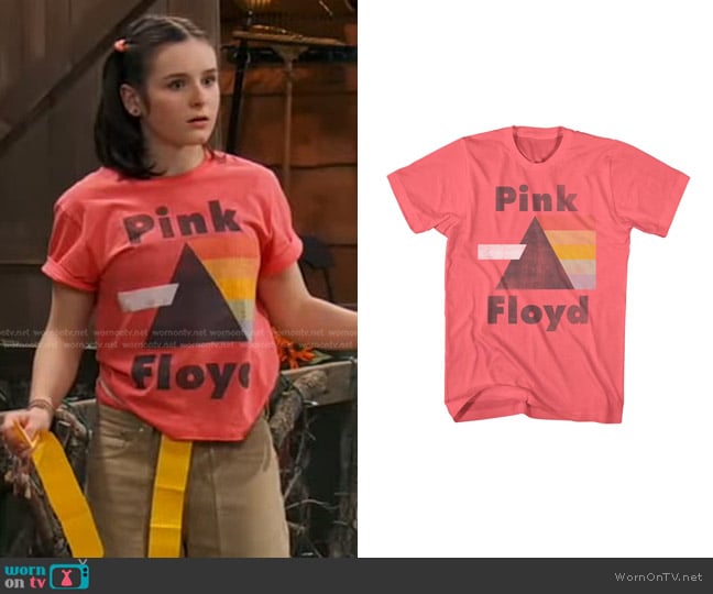 Pink Floyd print tee worn by Winnie Webber (Shiloh Verrico) on Bunkd