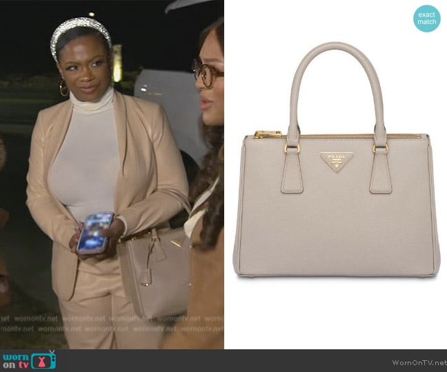 Prada Galleria tote bag worn by Kandi Burruss on The Real Housewives of Atlanta