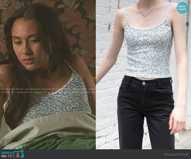 Brandy Melville Skylar Floral Lace Tank worn by Belly (Lola Tung) as seen  in The Summer I Turned Pretty (S02E08)