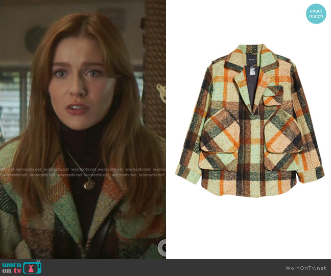 Smythe Barn Plaid Shirt Jacket worn by Nancy Drew (Kennedy McMann) on Nancy Drew