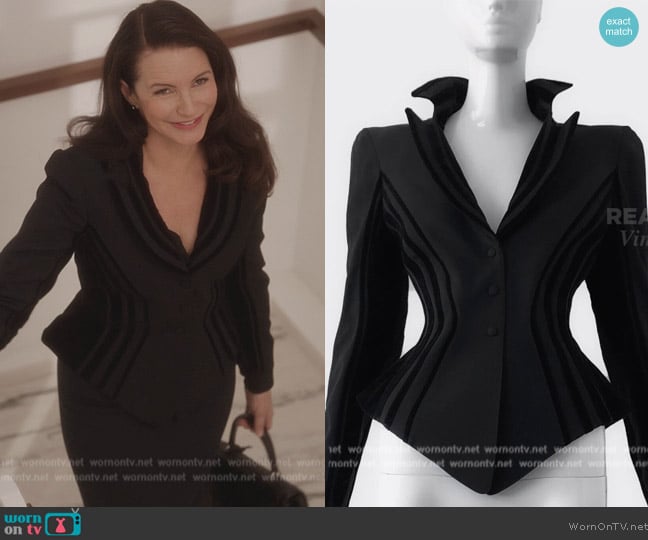 Thierry Mugler 1992 Fall Winter Collection worn by Charlotte York (Kristin Davis) on And Just Like That