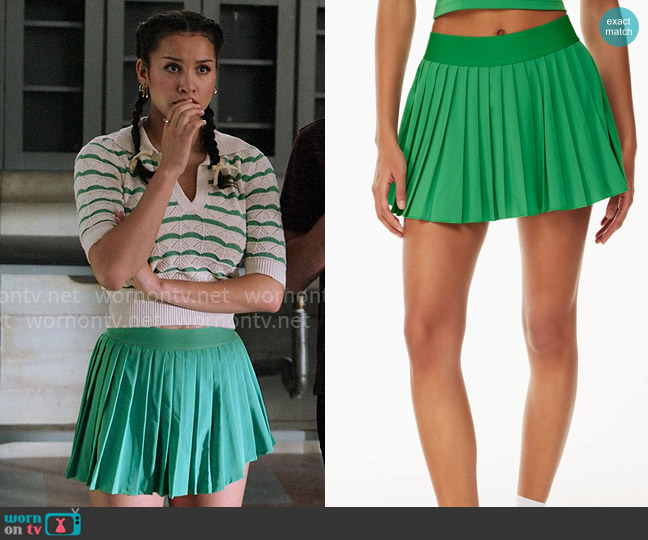 Gina’s green pleated mini skirt on High School Musical The Musical The Series