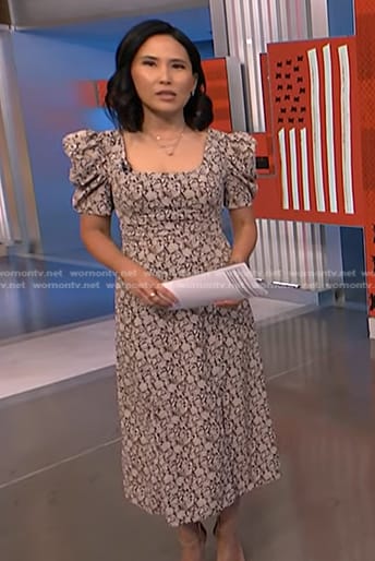 Vicky's black floral puff sleeve dress on NBC News Daily