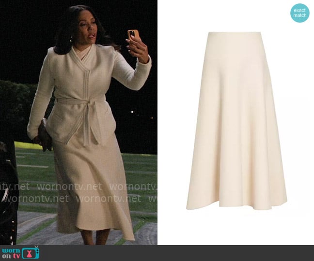 Jil Sander Asymmetric Wool Midi-Skirt worn by Mia Jordan (Karen Pittman) on The Morning Show