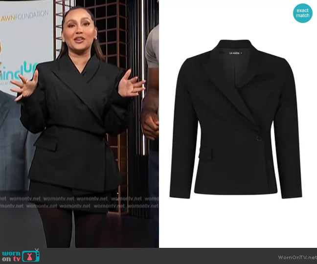 La Voute Mademoiselle Blazer worn by Adrienne Houghton on E! News