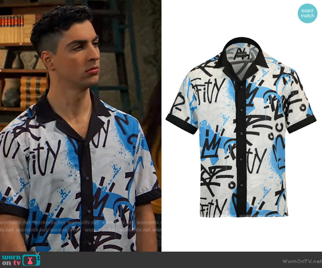 Gravity Homme Weekend Shirt worn by Parker Preston (Trevor Tordjman) on Bunkd