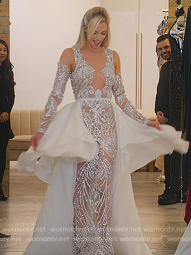 Alexandra's wedding gown on Selling the OC