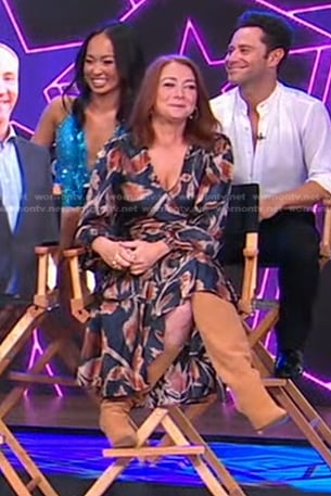 Alyson Hannigan’s navy floral wrap dress on Good Morning America