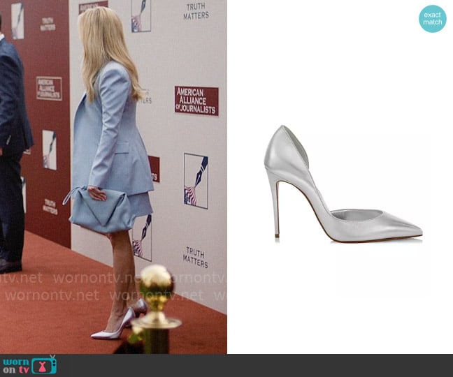 Christian Louboutin Iriza Pumps worn by Bradley Jackson (Reese Witherspoon) on The Morning Show