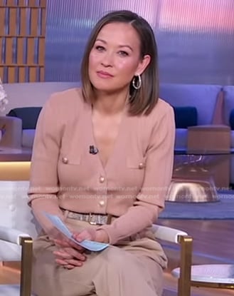 Eva's pink beige cardigan with gold buttons on Good Morning America