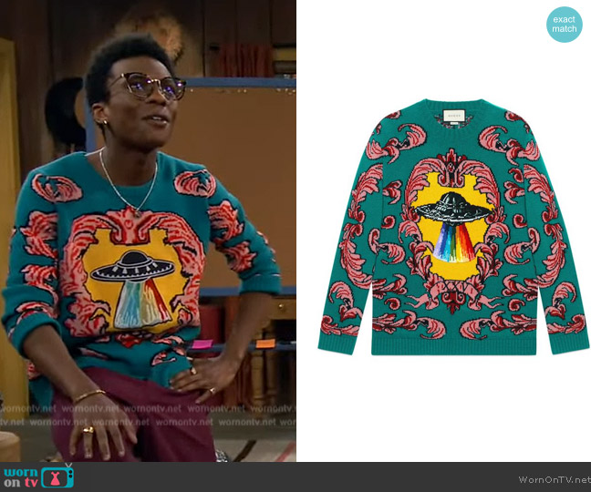 Gucci UFO graphic Sweater worn by Noah Lambert (Israel Johnson) on Bunkd