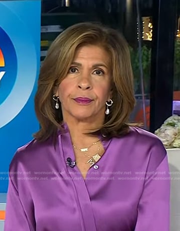 Hoda's pearl drop earrings on Today