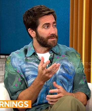 Jake Gyllenhaal’s painting print shirt on CBS Mornings