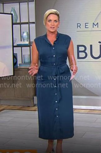 Jamie Yuccas’ long blue shirtdress on CBS Mornings