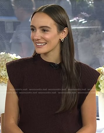 Liv Perez’s brown ribbed short sleeve sweater on Today