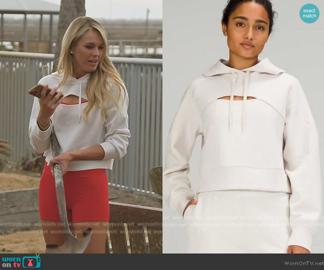 Lululemon Get Centred Crop Hoodie worn by Olivia Flowers on Southern Charm