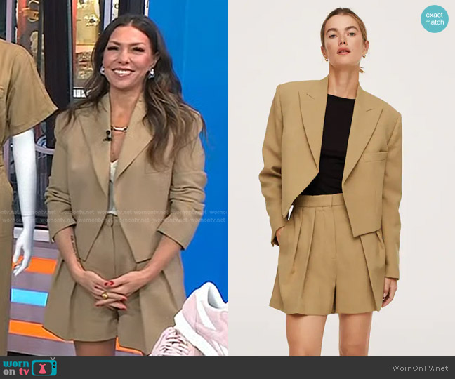 WornOnTV: Melissa Garcia’s beige cropped blazer and shorts on Today ...