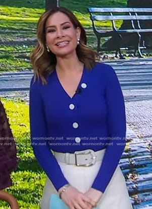 Rebecca’s blue ribbed cardigan on Good Morning America