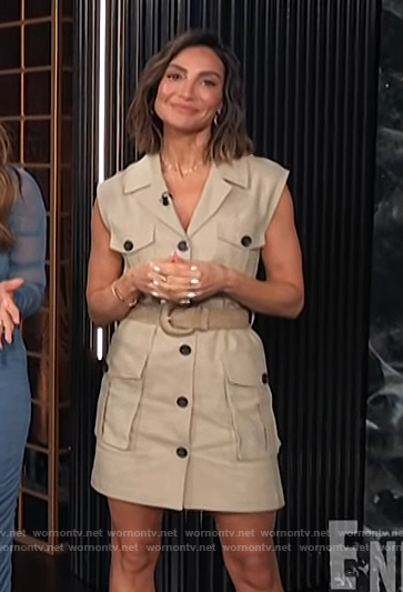 Courtney Mazza Lopez’s khaki utility dress on E! News