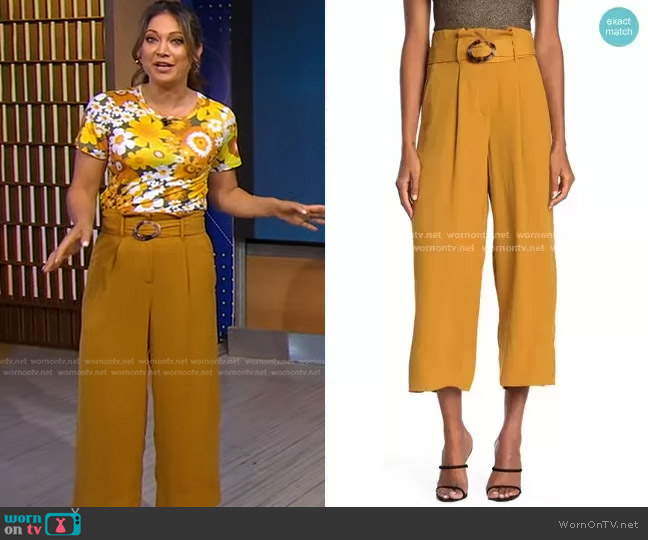 WornOnTV: Ginger’s yellow floral tee and belted pants on Good Morning ...