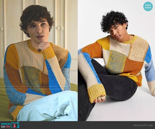 Asos Knit Oversized Sweater in Plaid worn by Joel (Fernando Lindez) on Elite