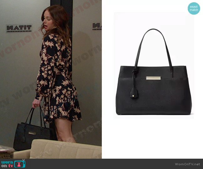 Kate Spade Maiden Way Saffiano Zuri Bag worn by Stephanie Johnson (Abigail Klein) on Days of our Lives