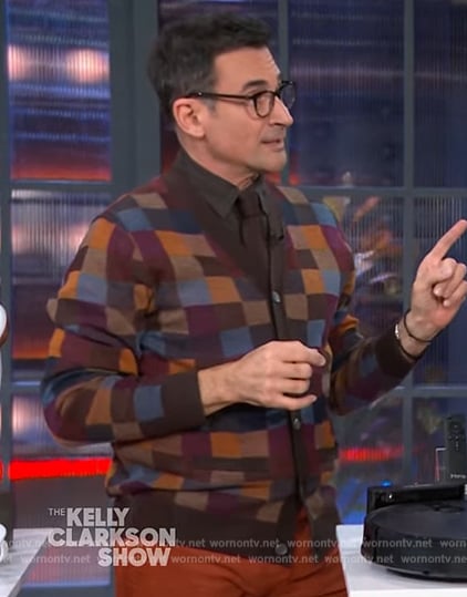 Lawrence Zarian's checked cardigan on The Kelly Clarkson Show