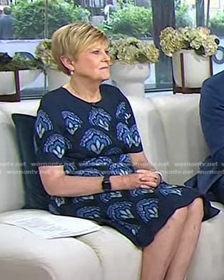 Anne Thompson's blue printed midi dress on Today