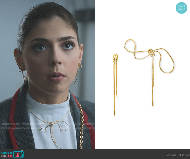 Beatrizpalacios Bow earrings worn by Sara (Carmen Arrufat Blasco) on Elite