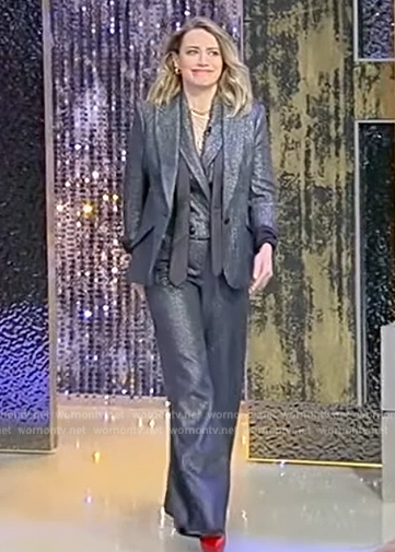 Bethany’s gray jacquard suit on Tamron Hall Show