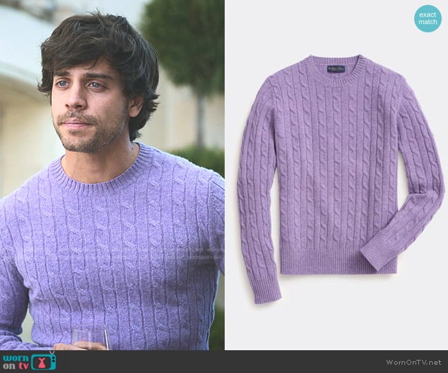 Brooks Brothers Lambswool Cable Crewneck Knit Sweater in Dark Lilac worn by Raúl (Alex Pastrana) on Elite