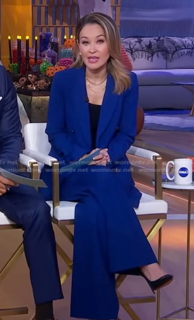 Eva's blue blazer and pants on Good Morning America