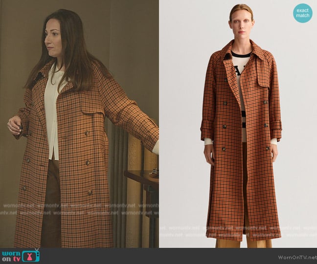 Gant Check Trench Coat worn by María (Olaya Caldera) on Elite