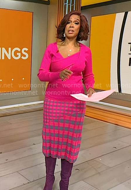 Gayle King’s pink asymmetric sweater and checked skirt on CBS Mornings