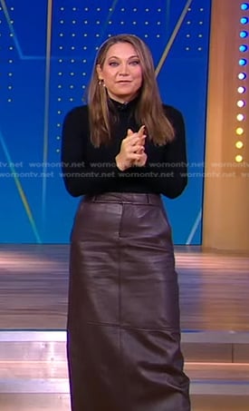 Ginger’s brown leather skirt on Good Morning America