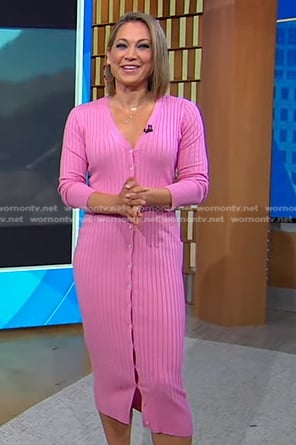 Ginger's pink ribbed knit dress on Good Morning America