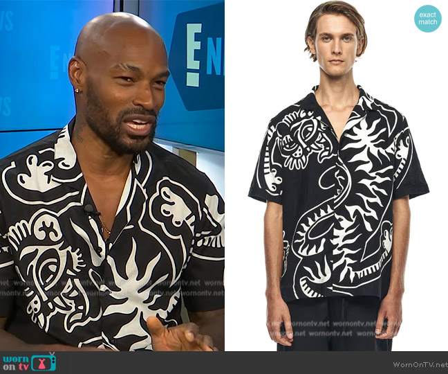 Jonny Kota Panther Party Shirt worn by Tyson Beckford on E! News